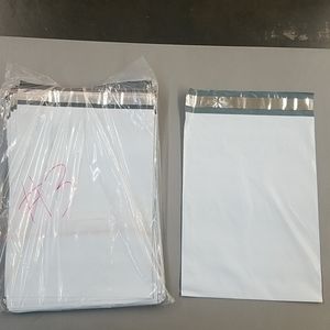 POLY MAILERS  9'' X 12''     100 pk